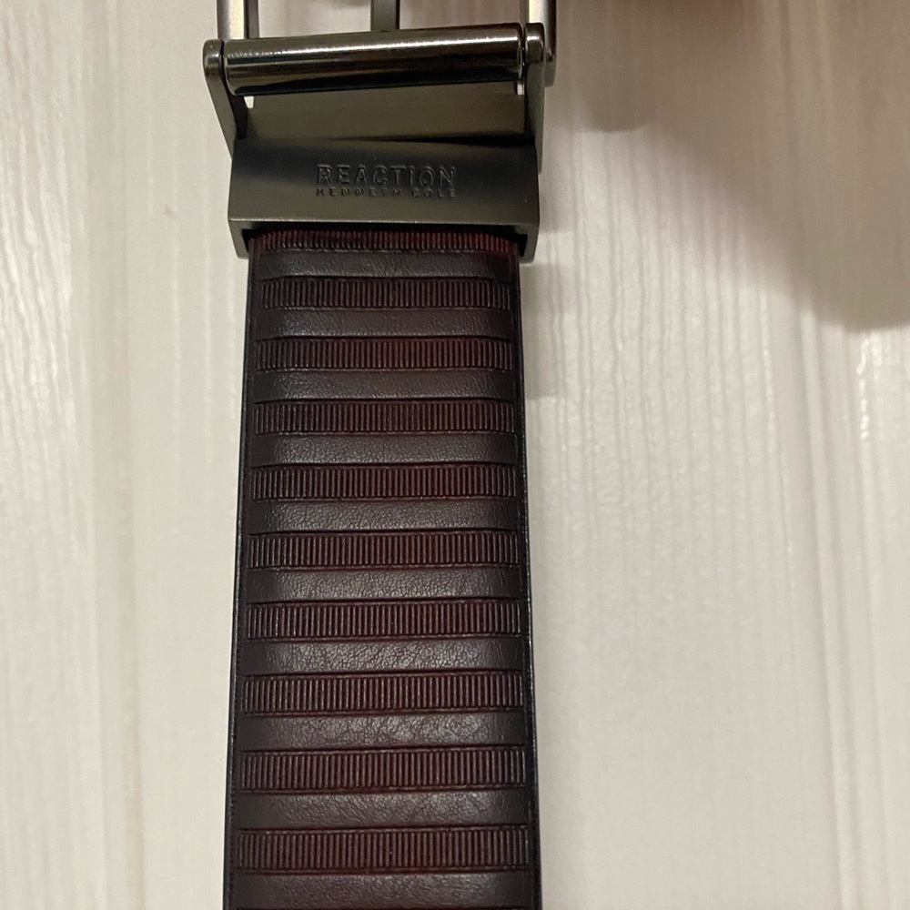 Reaction Kenneth cole men’s belt